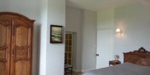 chez M. Mme PROFFIT Svg+xml,%3Csvg%20xmlns%3D%22http%3A%2F%2Fwww.w3